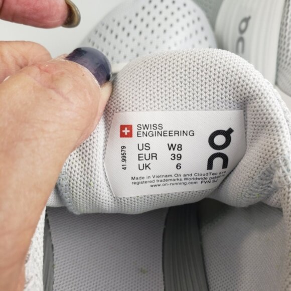 Cloudswift White Gray Running Sneaker Sock Fit Swiss Engineering NWOT sz 8 - Picture 10 of 12